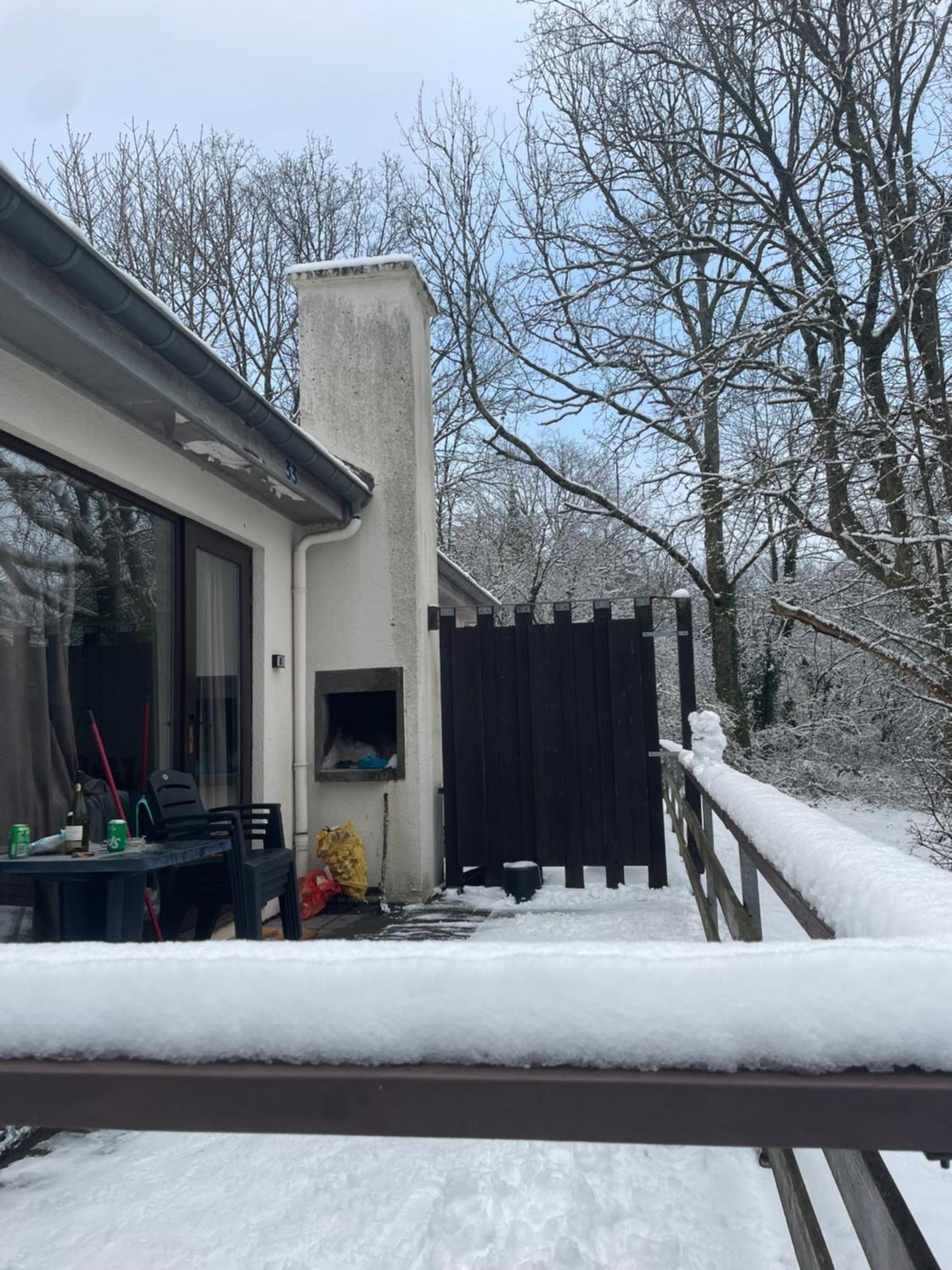 Mooie Bungalow In De Prachtige Natuur Hastiere-par-dela 외부 사진